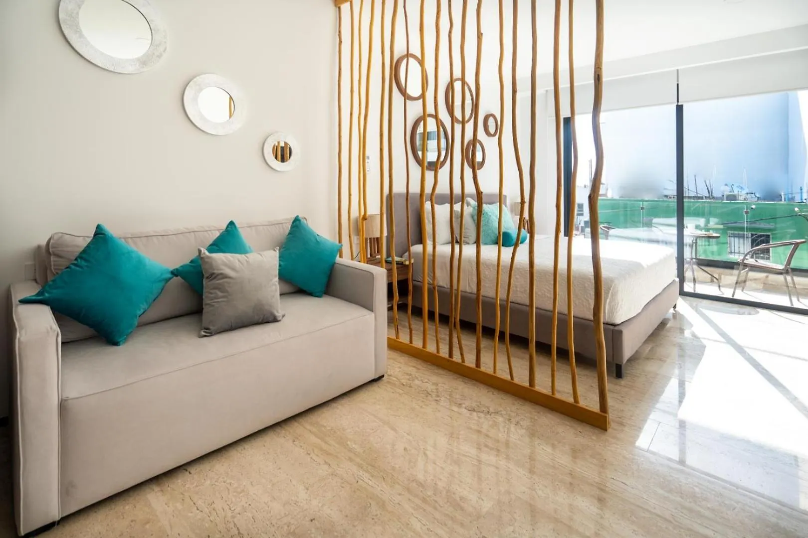신데 델 카르멘 Luxury Dep Whit Pool 아파트 0*, 신데 델 카르멘